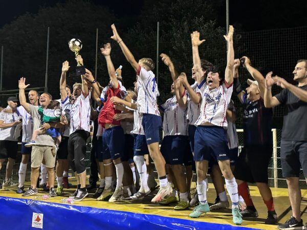 LA SQUADRA REAL EMBELL RIVA VINCE IL TORNEO RONALD ZORZAN