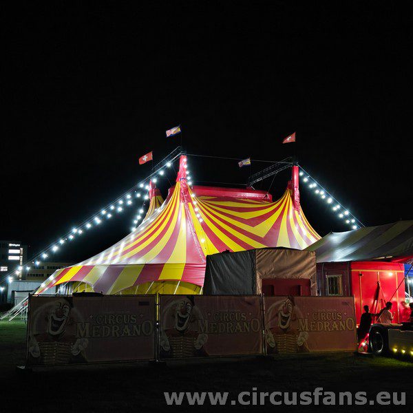 CIRCUS MEDRANO SCHWEIZ A MENDRISIO: FOTO ESTERNI