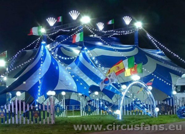 IL NUOVO CHAPITEAU DEL CIRCO ARBELL