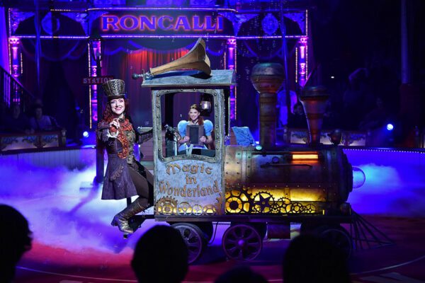 CIRCUS RONCALLI "ARTISTART"