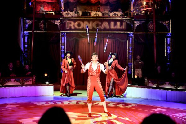 CIRCUS RONCALLI "ARTISTART"