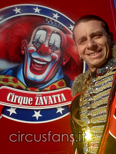 https://www.circusfans.eu/wp-content/uploads/backup/images_zavattafamily2013.jpg